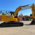 JCB 220X