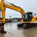 JCB 220X
