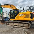 JCB 220X