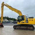 Komatsu PC210LC-11 Long Reach