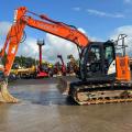 Hitachi ZX135 US-6 Blade