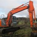 Hitachi ZX135US