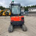 Kubota U27-4
