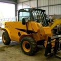 JCB 520-40