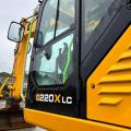 JCB 220X