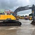 Volvo EC220 EL ( Rotational Piping )