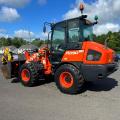 Kubota R090 Bucket / Forks / AC