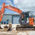 Hitachi ZX135 US-6
