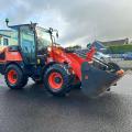 Kubota R090 Shovel