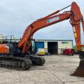Hitachi ZX300 LC-7