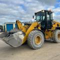 CAT 926M