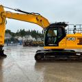 JCB 220X