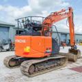 Hitachi ZX135 US-6