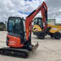 Kubota U27-4