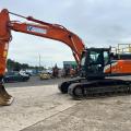 Hitachi ZX300 LC-7