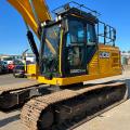 JCB 220X