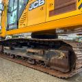 JCB 220X