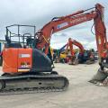 Hitachi ZX135 US-6