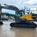 Volvo EC220 EL ( Rotational Piping )