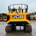 JCB 220X