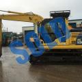 Komatsu PC130-8