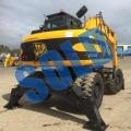 JCB JS130W