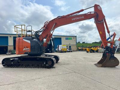 Hitachi ZX225 USLC-7