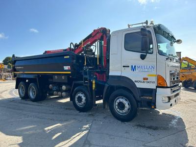 Hino 700 8x4 Grab Lorry