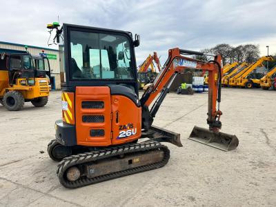 Hitachi ZX26U
