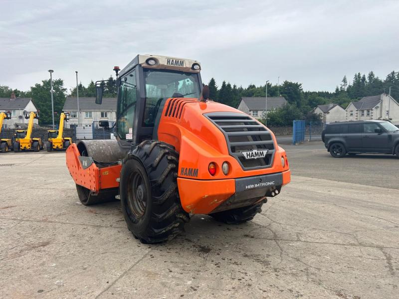 Hamm H16i