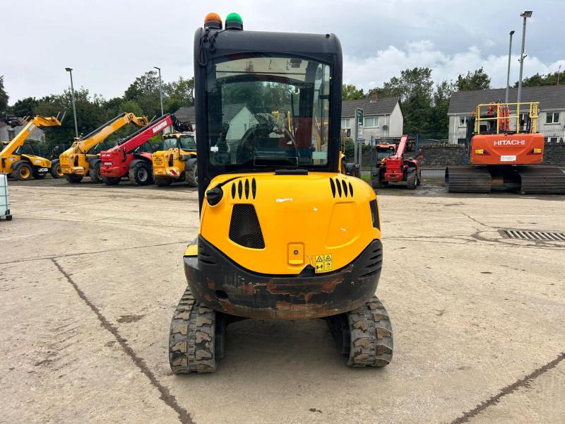 JCB 8026 CTS