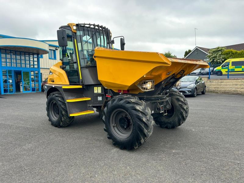 Mecalac 6 Tonne Swivel Cabbed