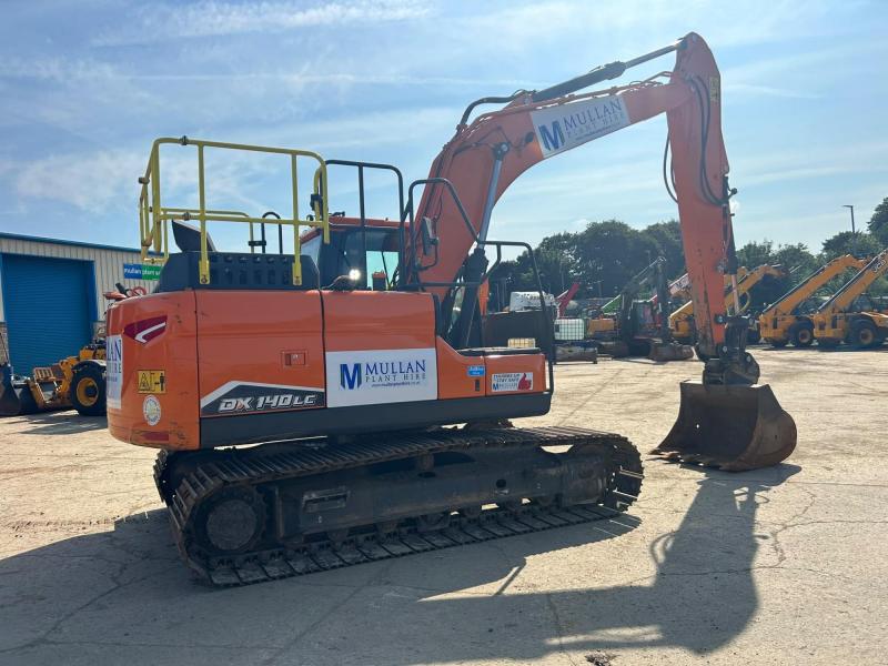 Doosan DX140 LC-7 ( New Model )