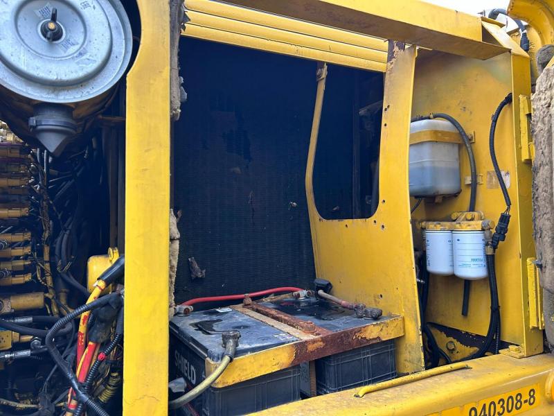 Komatsu PW160ES-6K Rail Road (Off set Boom)