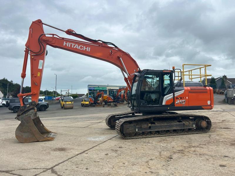 Hitachi ZX210 LC-7