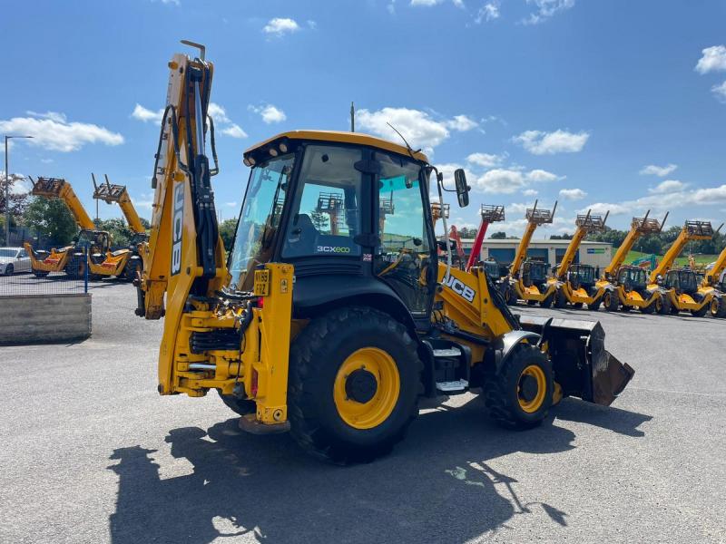 JCB 3CX 68kW / Check Valves