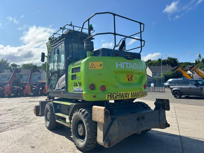 Hitachi ZX145W Blade & Stabilisers
