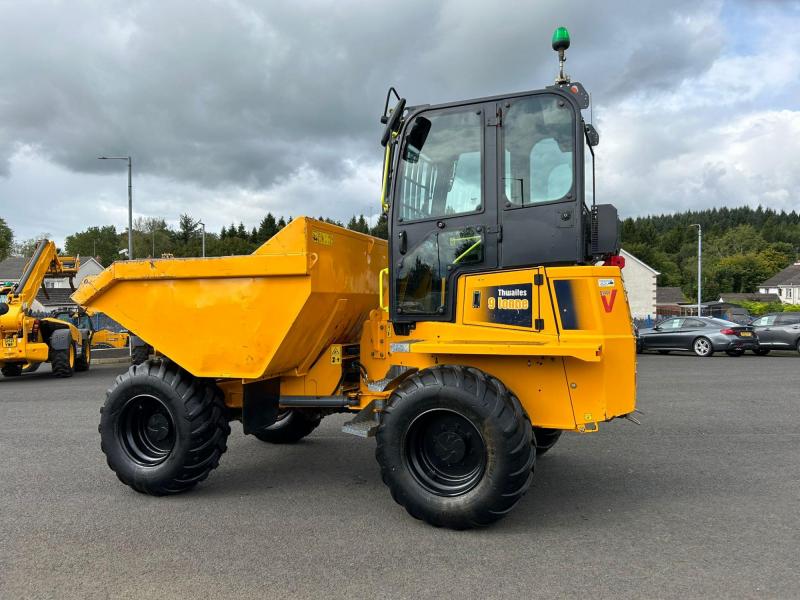 Thwaites 9 Tonne Cabbed Air Con