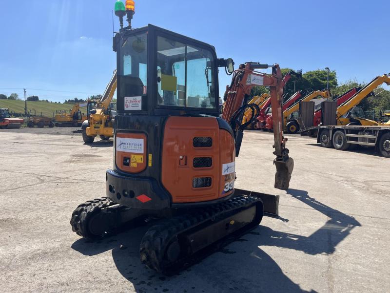 Hitachi ZX33U-6