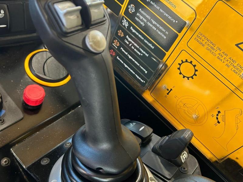 JCB 525-60 Air Con / 2 Yr Warranty
