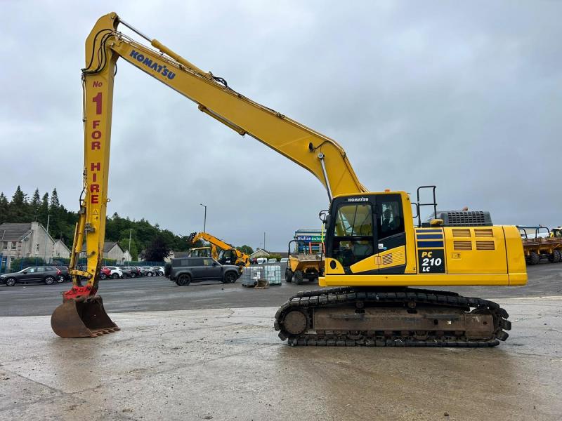 Komatsu PC210LC-11 Long Reach