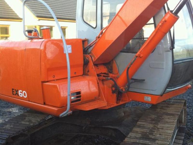 Hitachi EX60-5