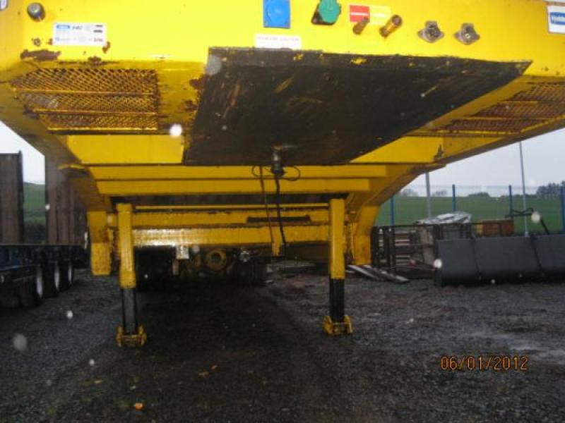 ARB Tri Axle Low Loader.
