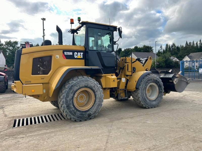 CAT 926M