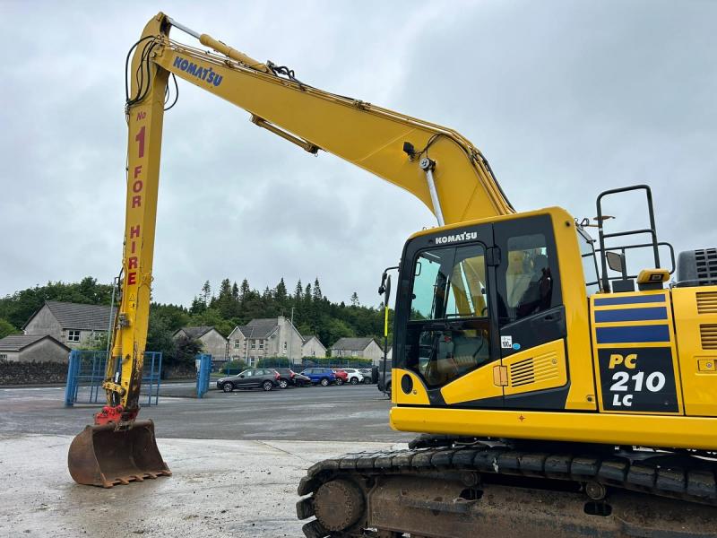 Komatsu PC210LC-11 Long Reach