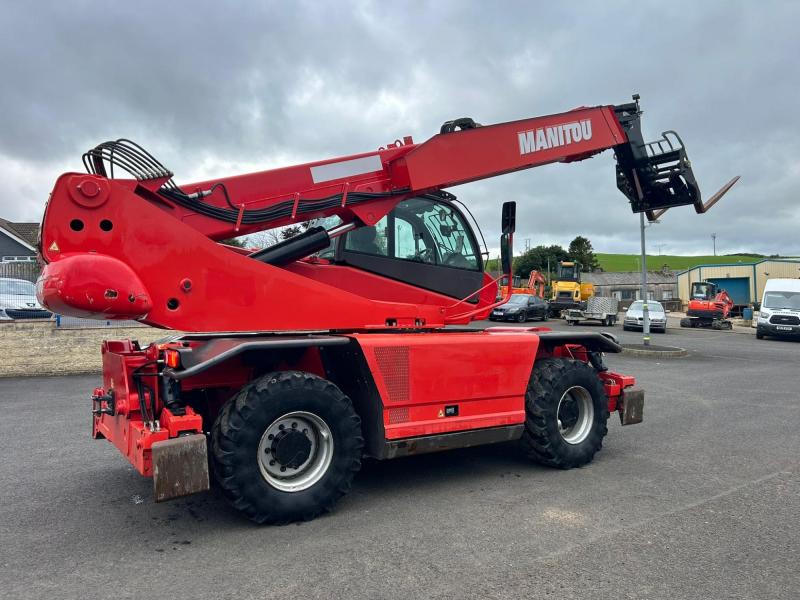 Manitou MRT2550 Roto c/w Basket