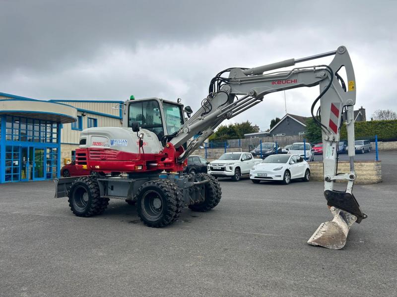 Takeuchi TB295W 3 Piece Boom