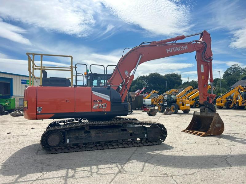 Hitachi ZX210 LC-7