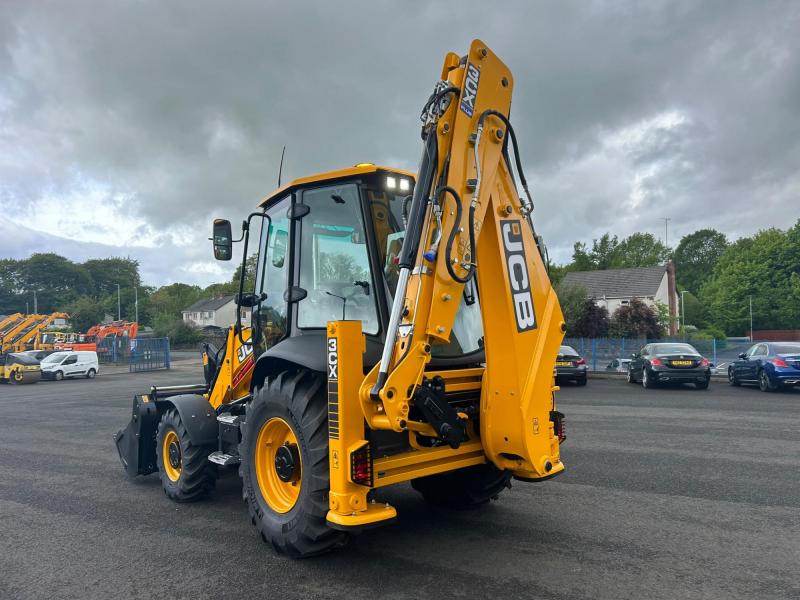JCB 3CX Easy Control / Big Engine / AC