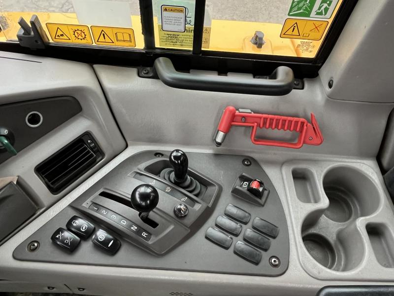 Volvo A30G ( Tail Door )